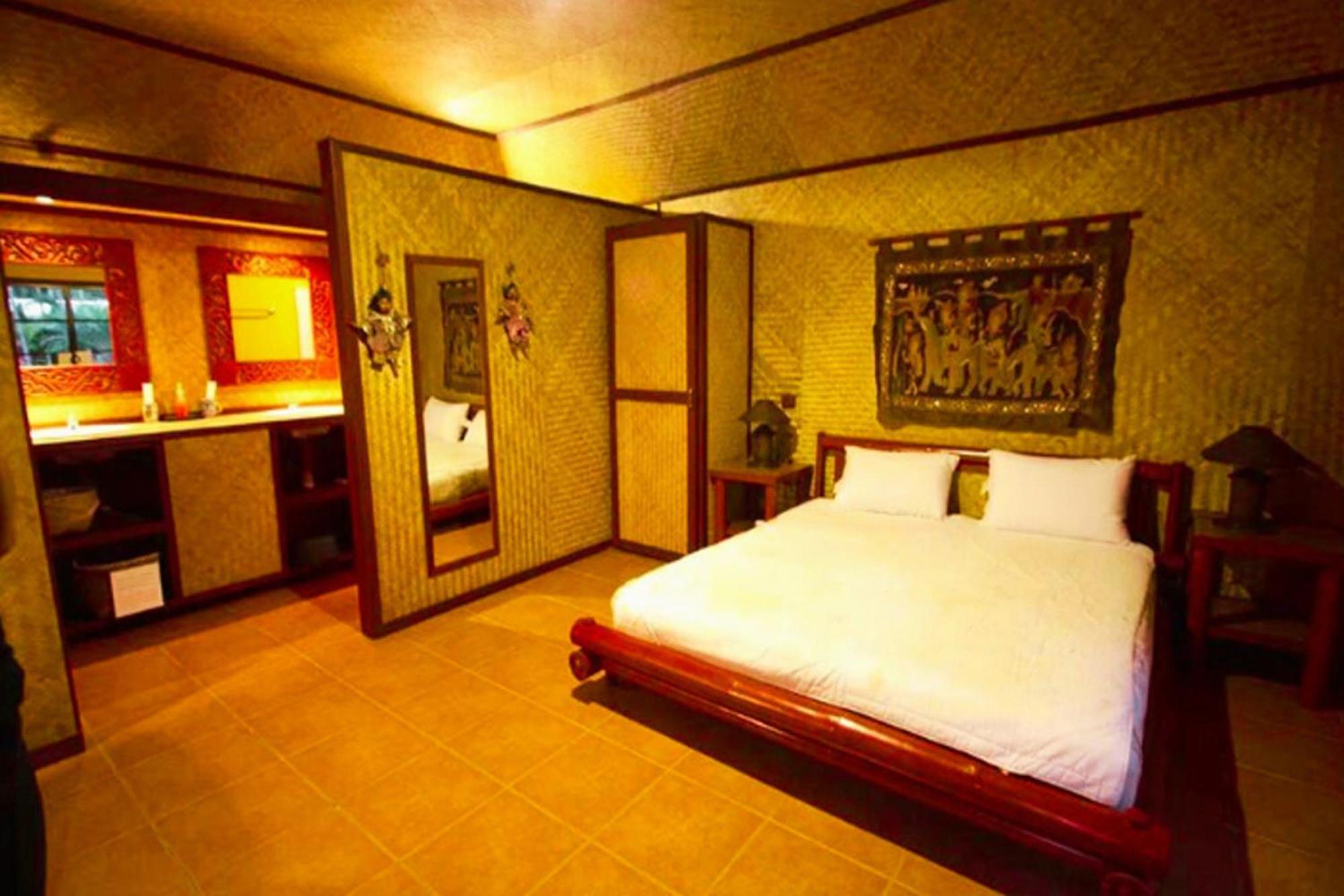 Old Tree'S House Hotel Mae Ai Exterior photo