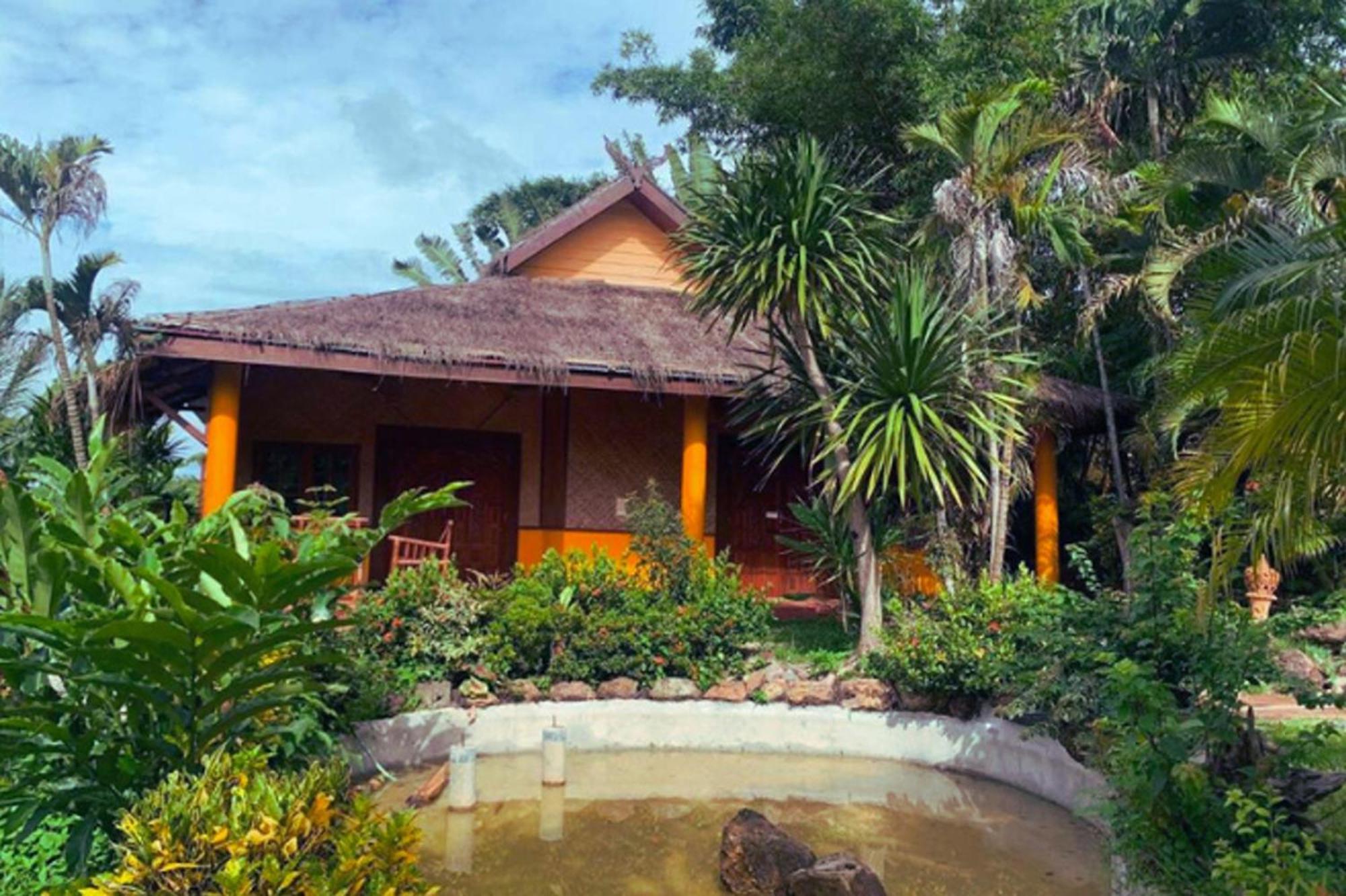 Old Tree'S House Hotel Mae Ai Exterior photo